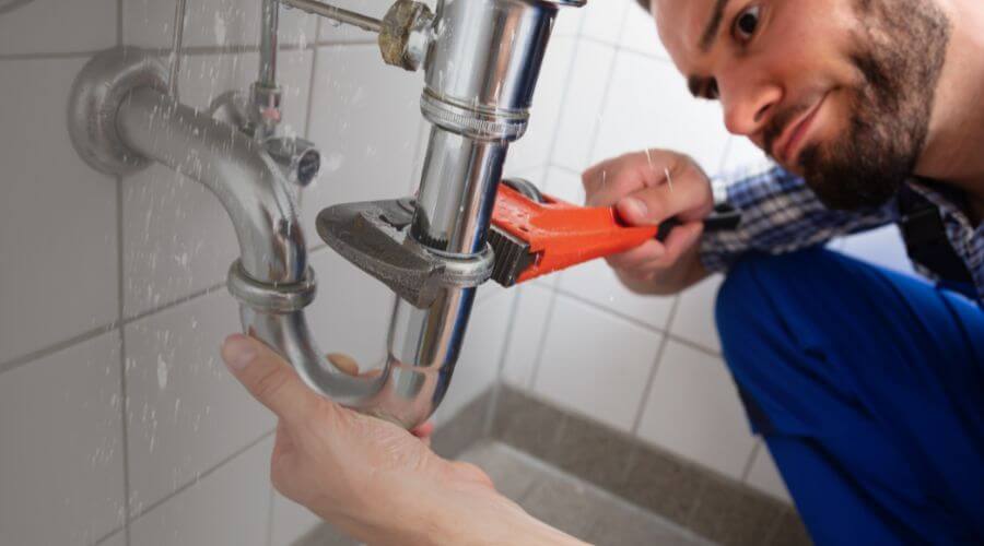 Professional same day plumber services in Fresno, TX